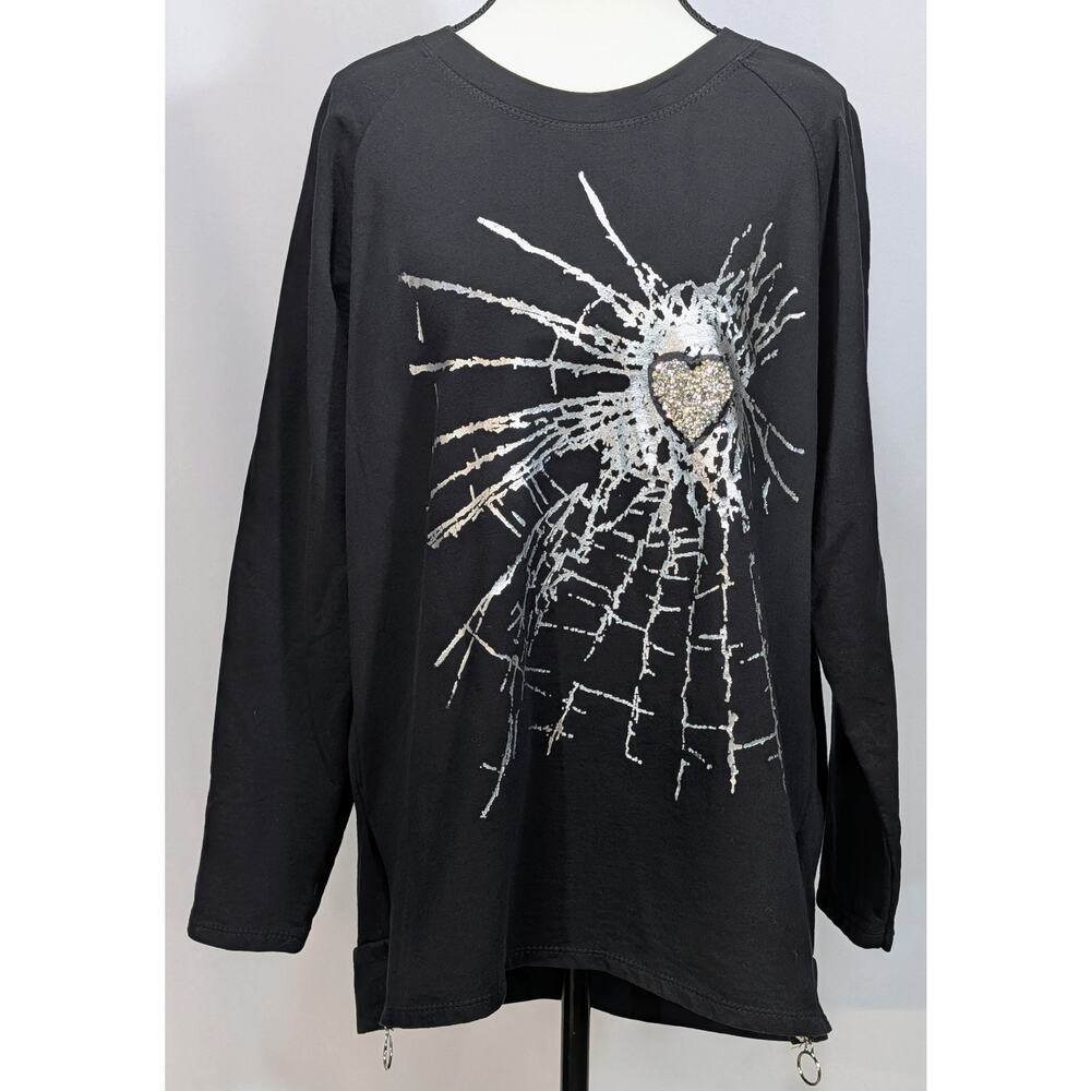 M‎ Made in Italy Black Oversized Graphic Rhinestone Heart Sweatshirt Size S
